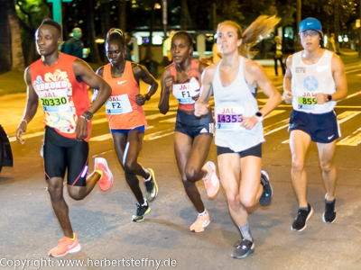 Frauenelite bei 9km