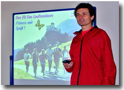 Herbert Steffny ist Seminarleiter und Hauptreferent